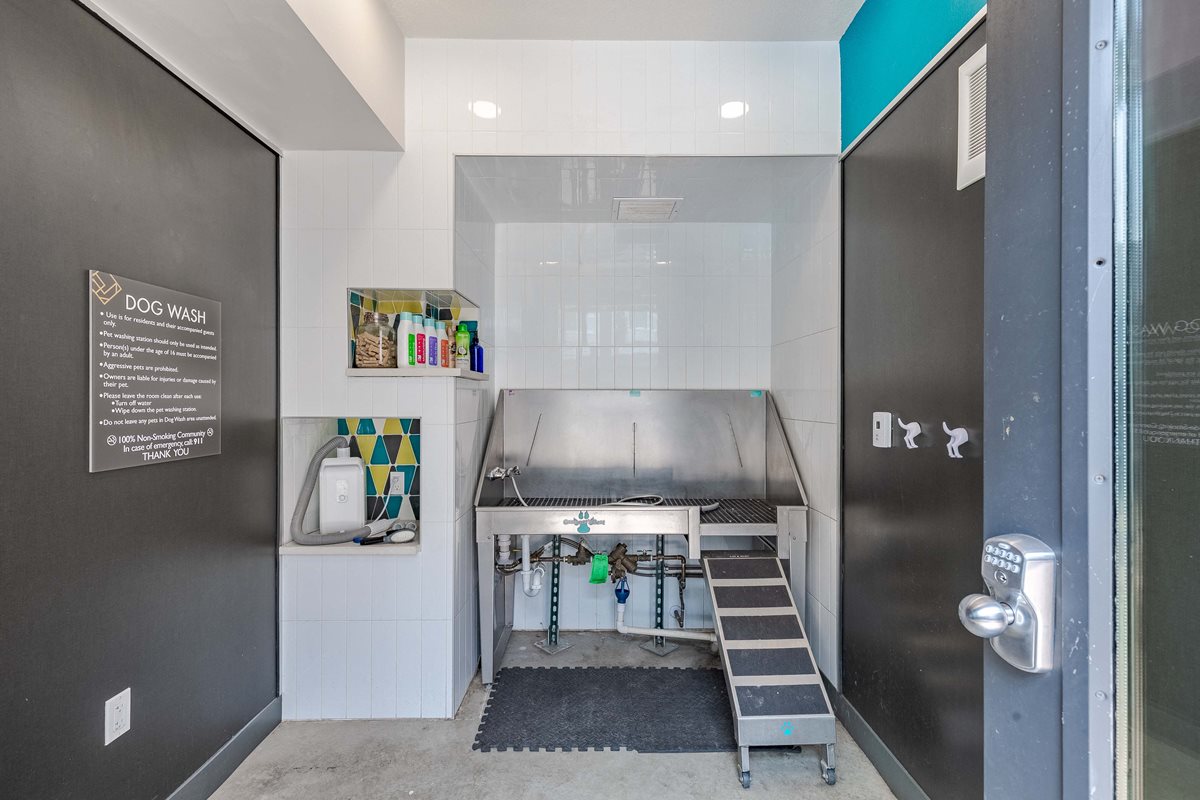 Encore Evans Station Apartments in Denver, CO